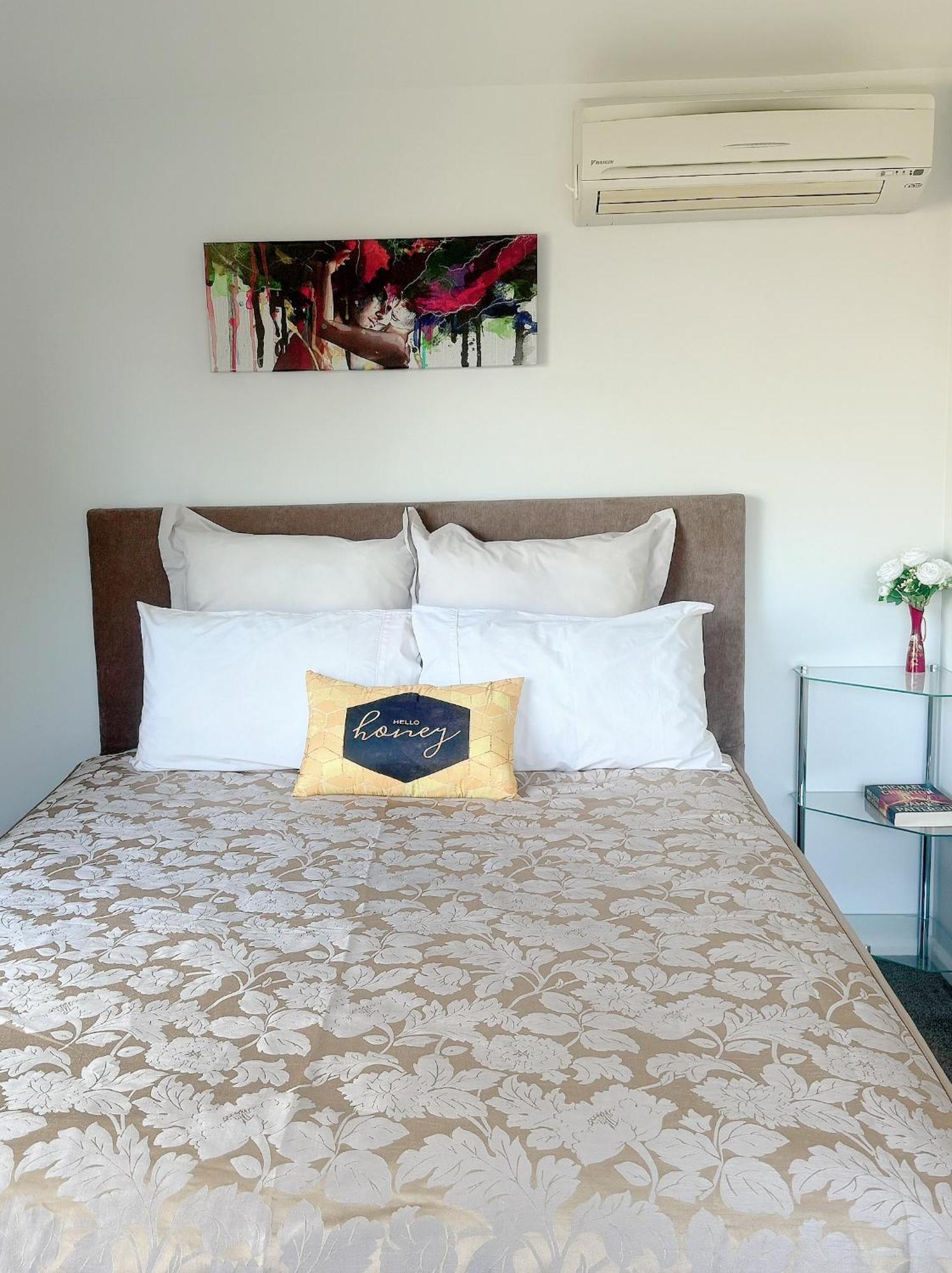 Cozy And Sunny Room Near City To Seapath Christchurch Exterior photo